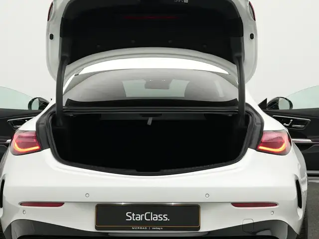 Mercedes-Benz Cle view 17