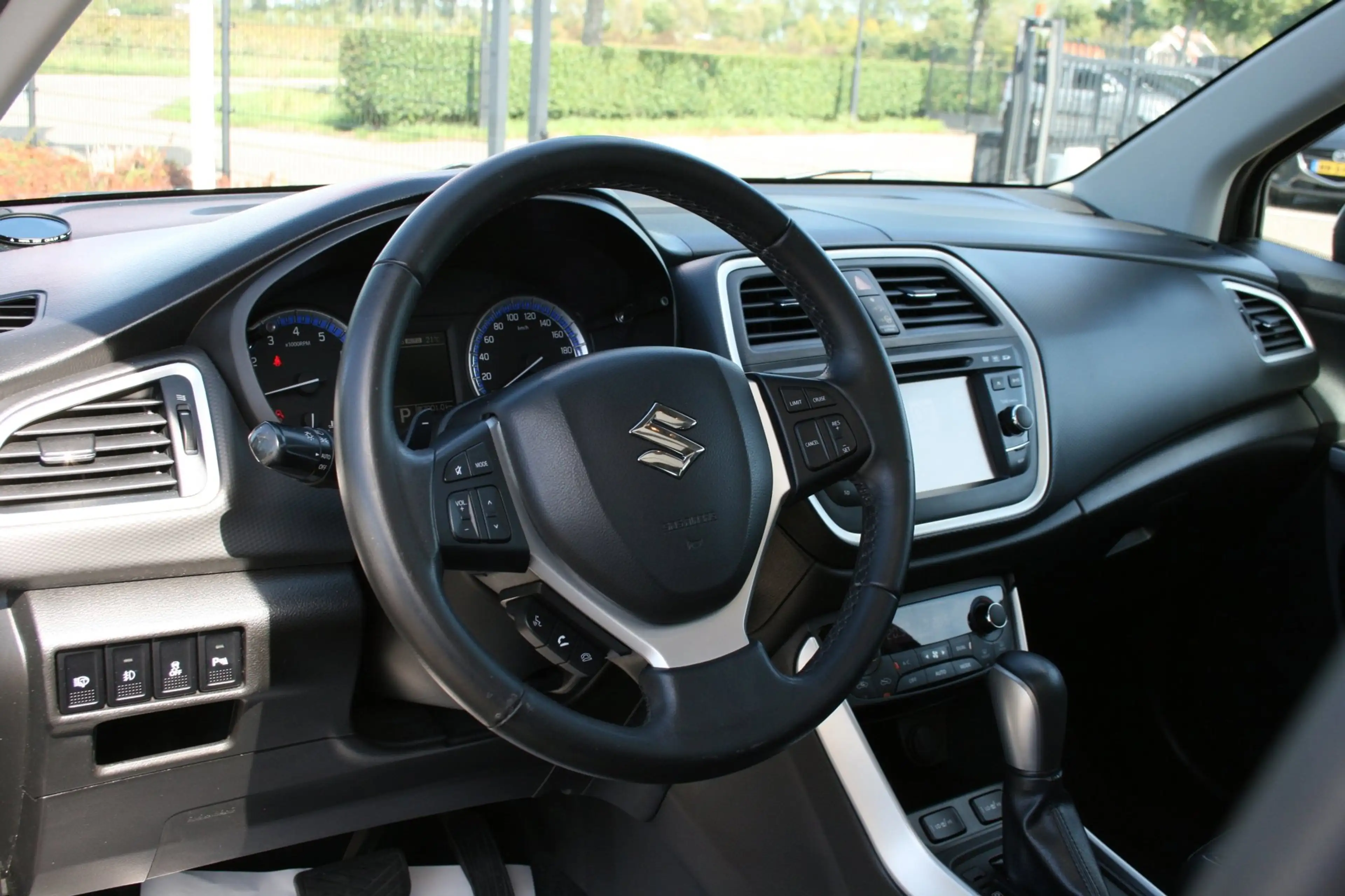 Suzuki SX4 S-Cross 1.6 High Executive AllGrip / pano / cruise / stoel — photo 7
