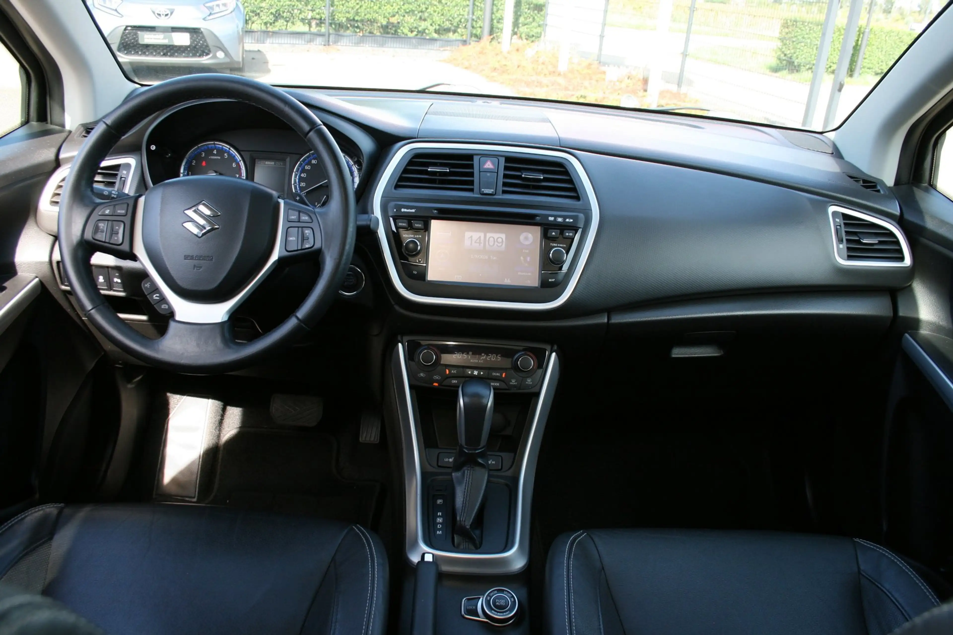 Suzuki SX4 S-Cross 1.6 High Executive AllGrip / pano / cruise / stoel — photo 11