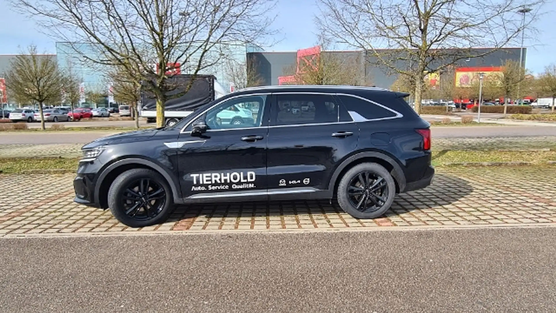 Kia Sorento Platinum 4WD Plug-In Hybrid Schwarz - 2