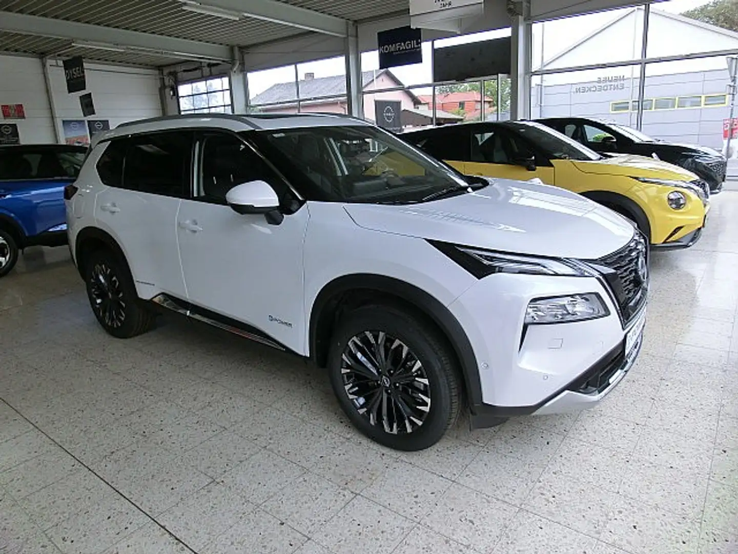 Nissan X-Trail 1,5 VC-T e-Power 4ORCE Allrad Tekna+ Blanc - 1