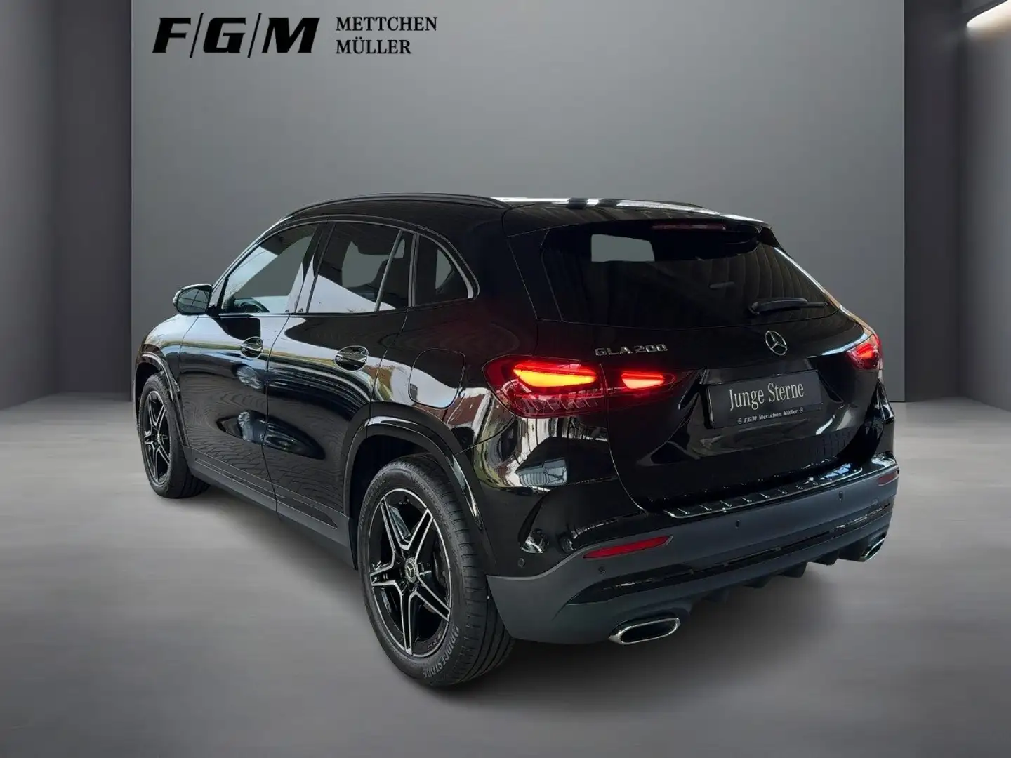 Mercedes-Benz GLA 200 AMG Line KeyGo|MBeam|S-Dach|TWA|Night Schwarz - 2