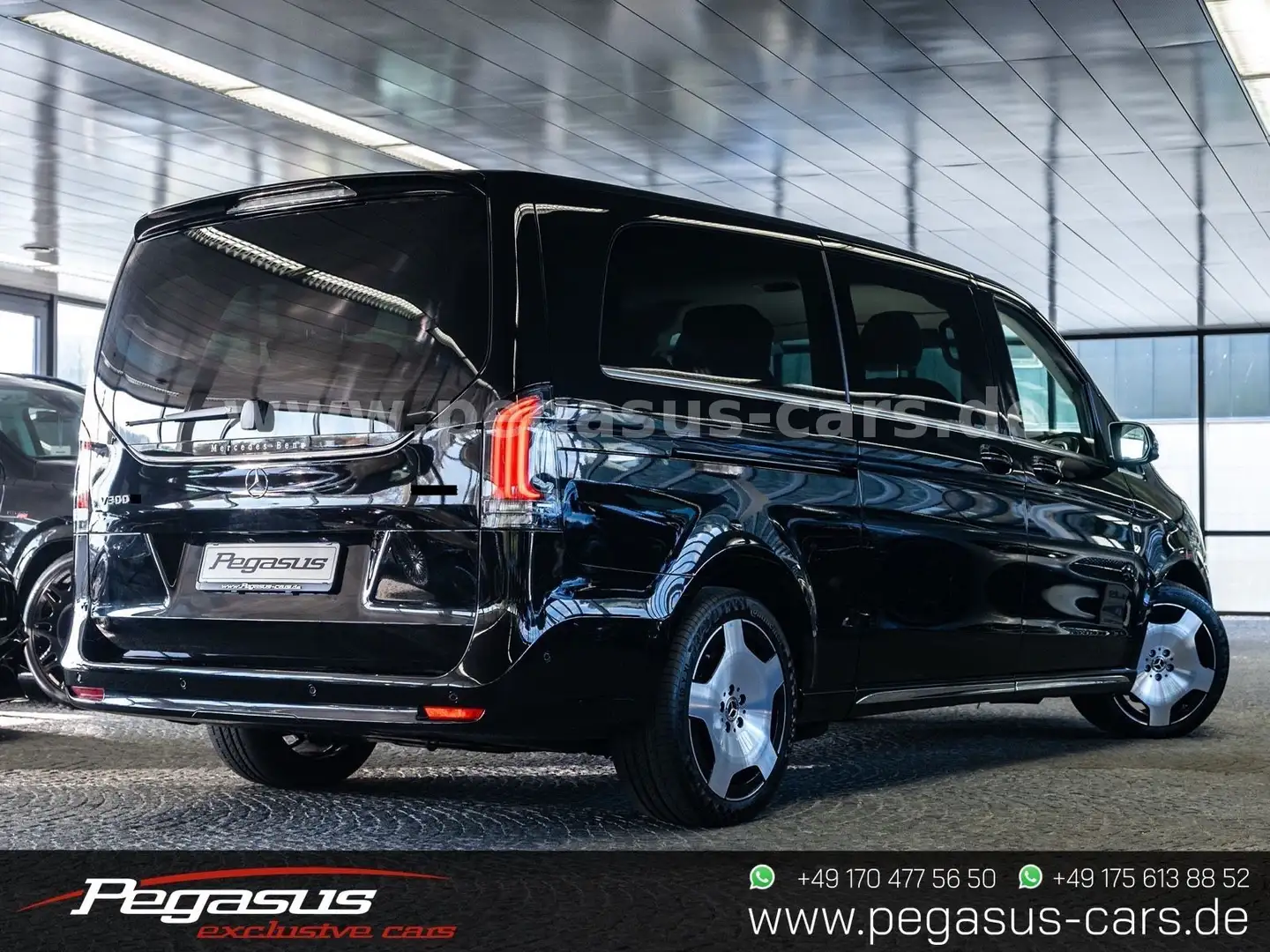 Mercedes-Benz V 300 PETROL*CAPTAIN 7Seater*EXCLUSIVE extralang Siyah - 1