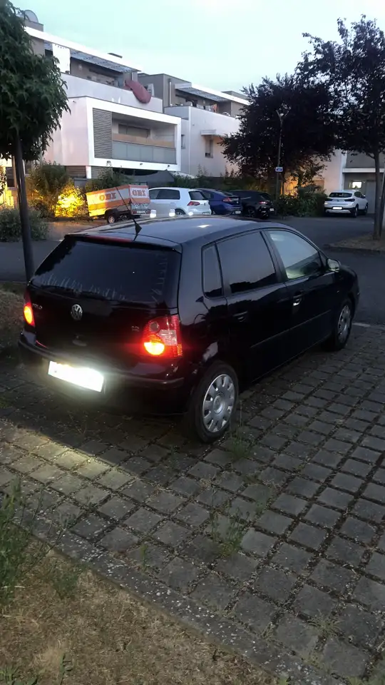 Volkswagen Polo Citadine 5 portes — photo 2