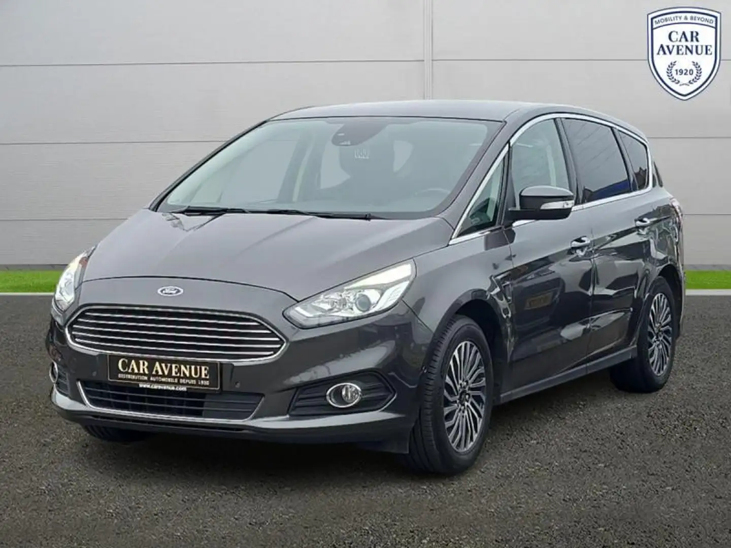 Ford S-Max TITANIUM Noir - 1