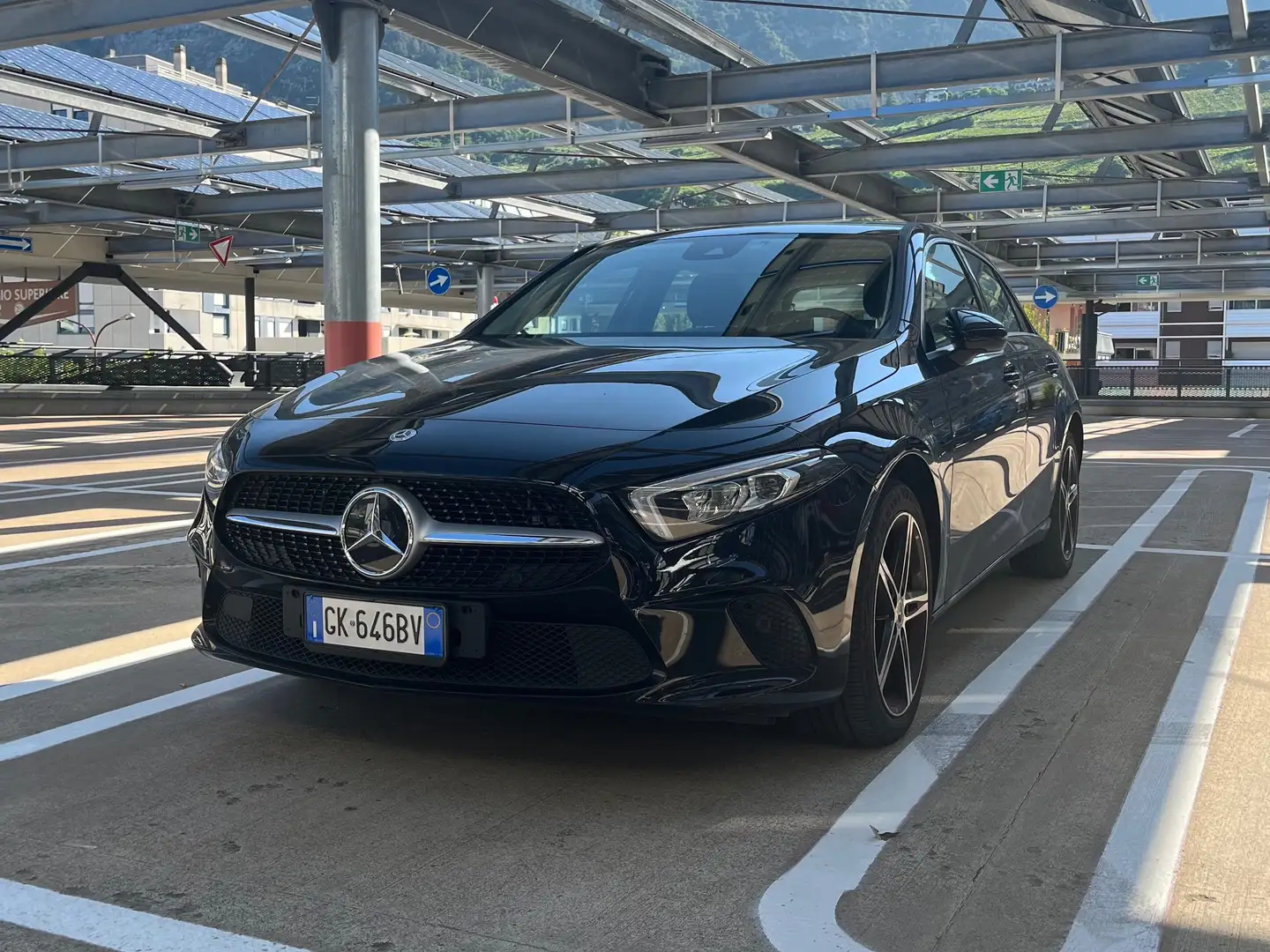 Mercedes-Benz A 250 Classe A - W177 2018 e phev (eq-power) Sport auto Nero - 1