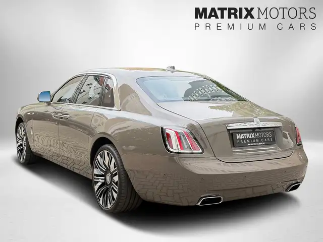 Rolls-Royce Ghost view 14