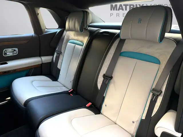 Rolls-Royce Ghost view 12