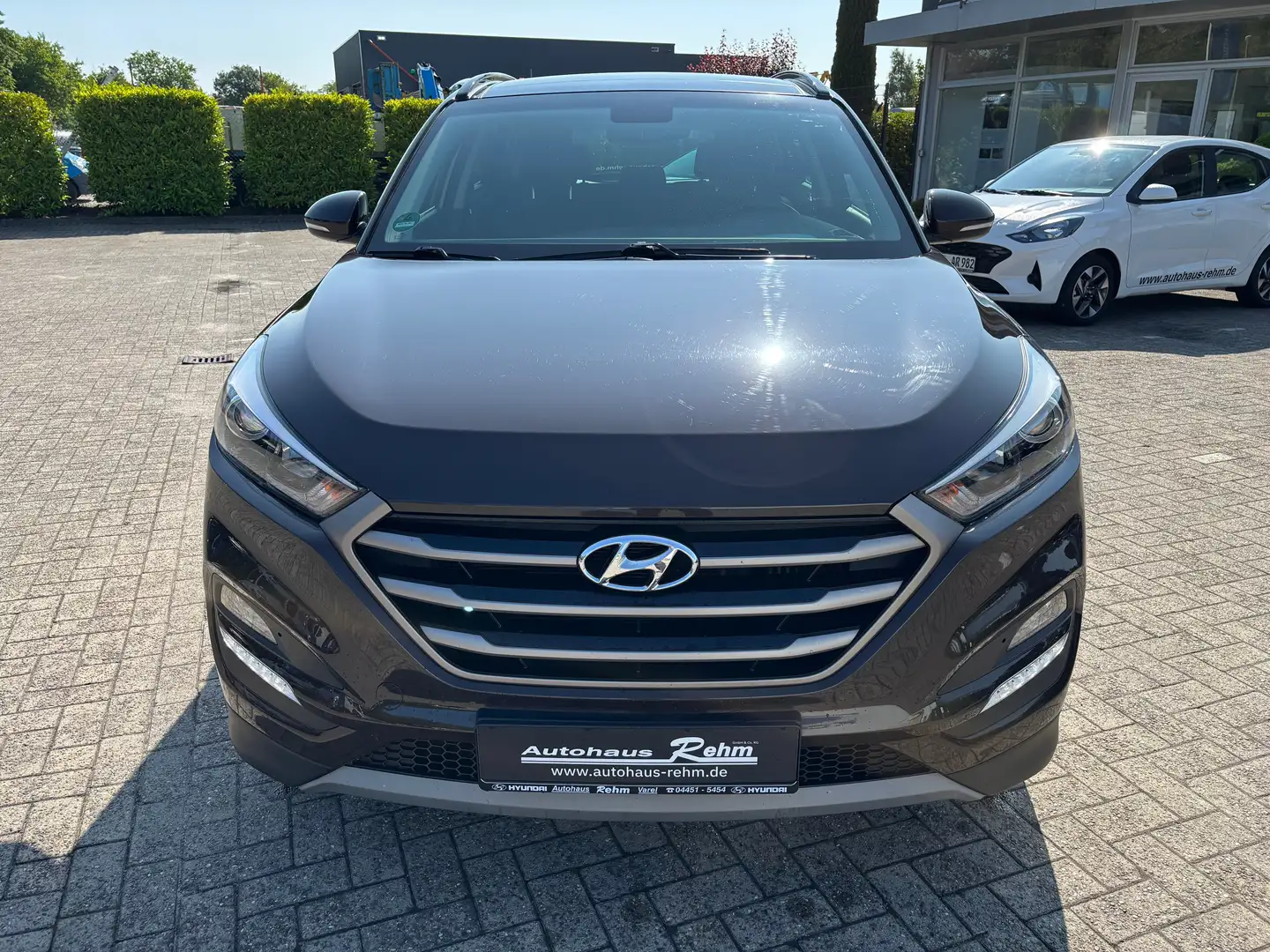 Hyundai TUCSON 1.7 blue Classic 2WD | PDC | RFK | Allwetter Marrón - 2