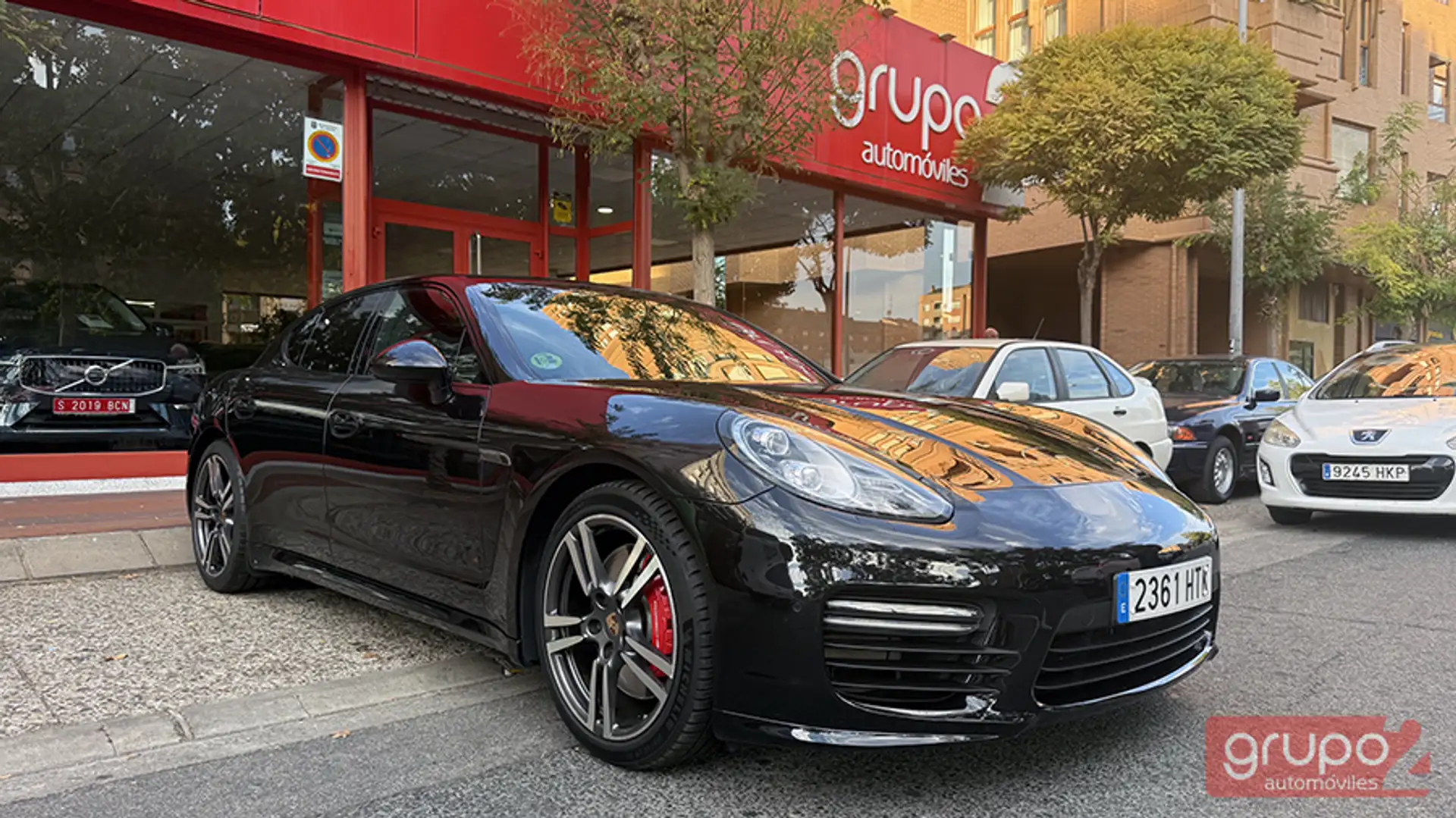Porsche Panamera GTS PDK Negro - 1