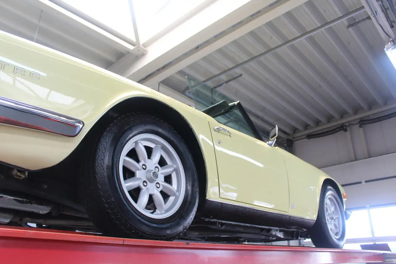 Triumph TR6 Overdrive "Most original" "Most original" - Extens, foto 11