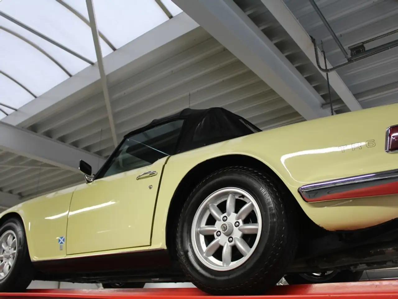 Triumph TR6 Overdrive "Most original" "Most original" - Extens, foto 9