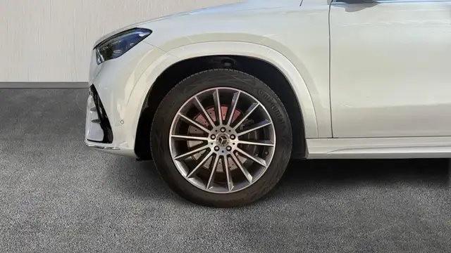 Mercedes-Benz Gle view 5