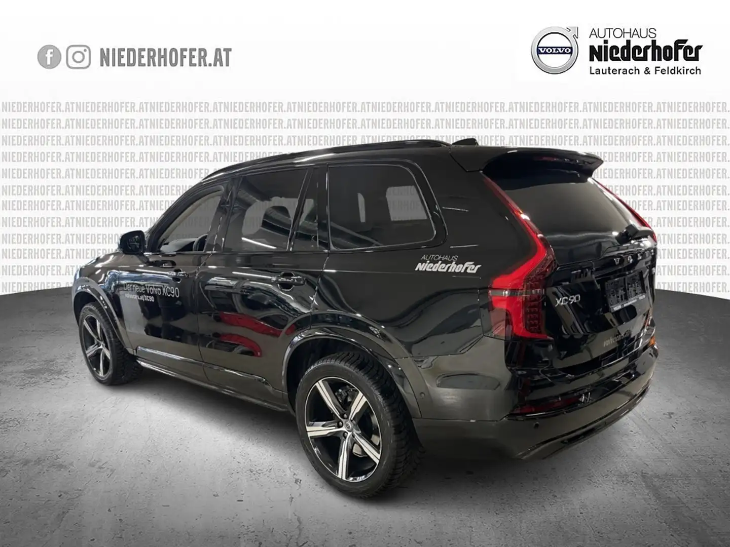 Volvo XC90 T8 AWD PHEV 18,8kWh Ultra Dark Noir - 2