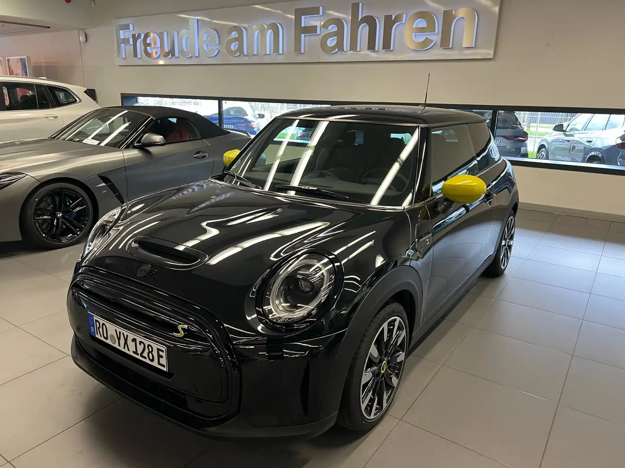 MINI Cooper SE