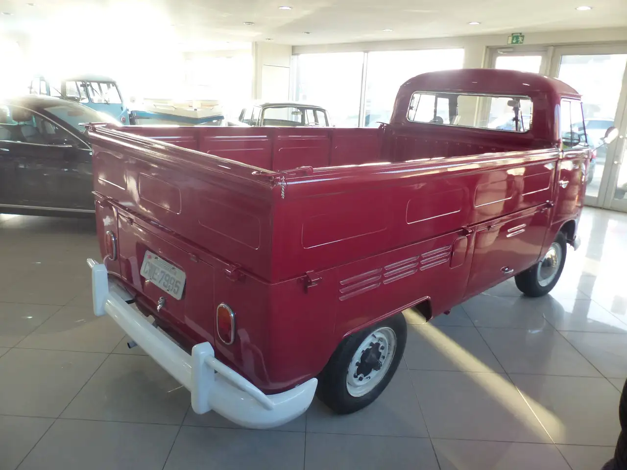 Volkswagen T1 Pritsche Brasilian Bullis HU/AU NEU, foto 5