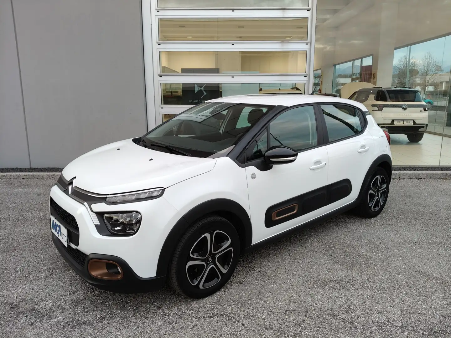 Citroen C3 C3 1.2 puretech C-Series s&s 83 cv OK NEOPATENTATI Blanc - 2