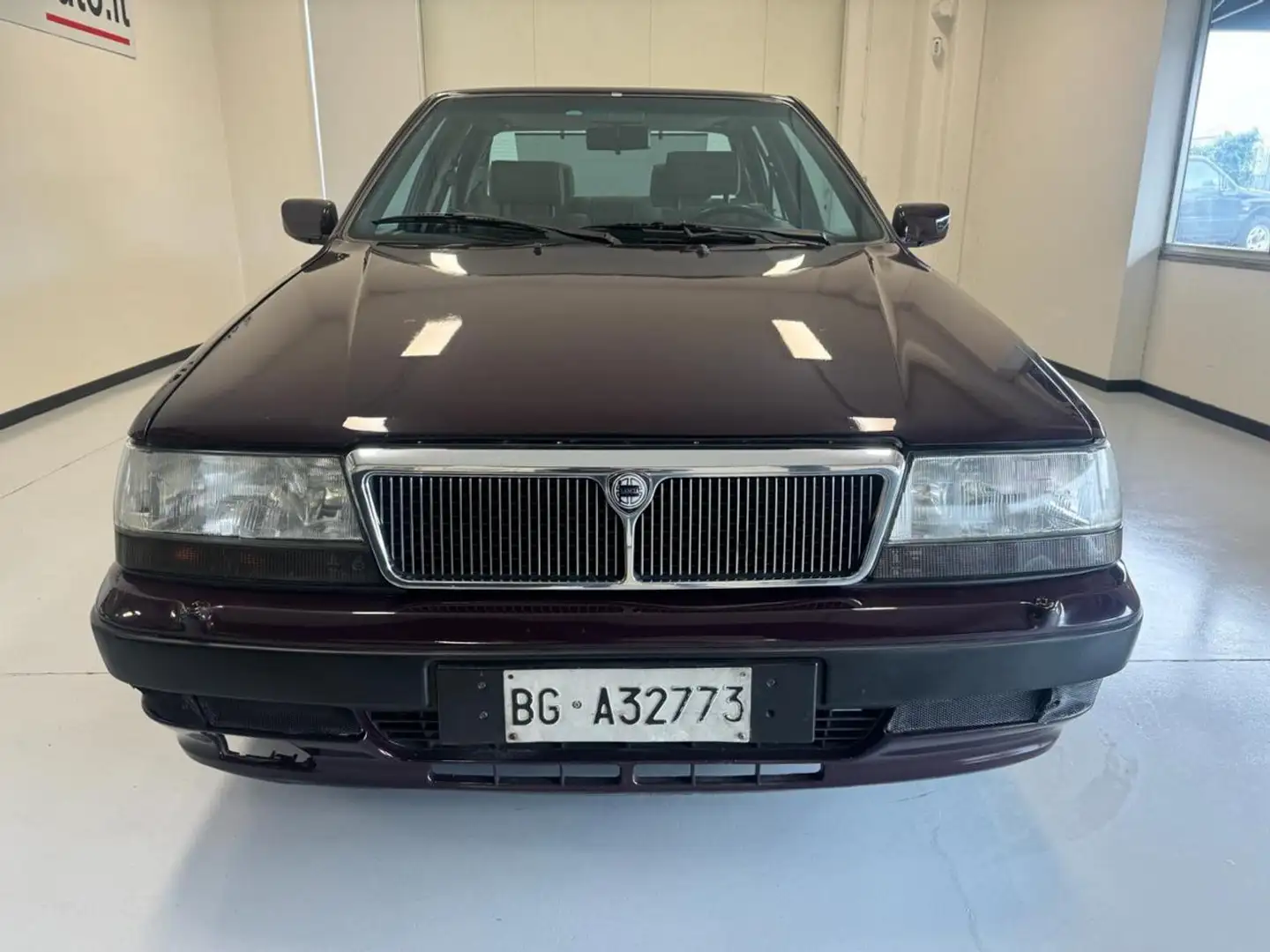Lancia Thema 2.8 6V i.e. cat - 2