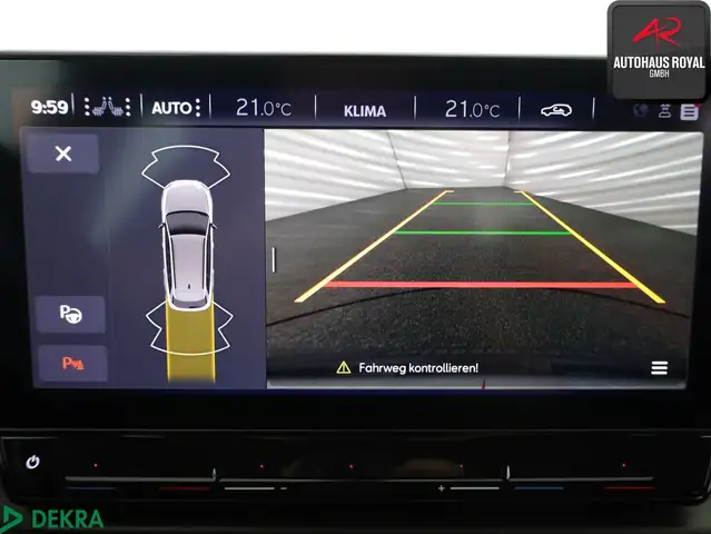 Cupra Leon view 15