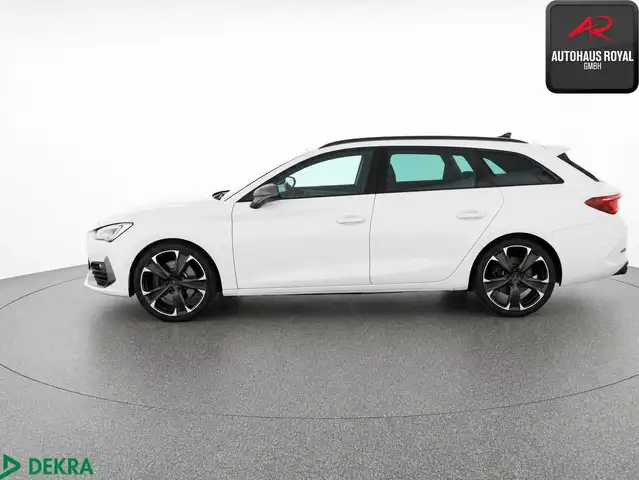 Cupra Leon view 2