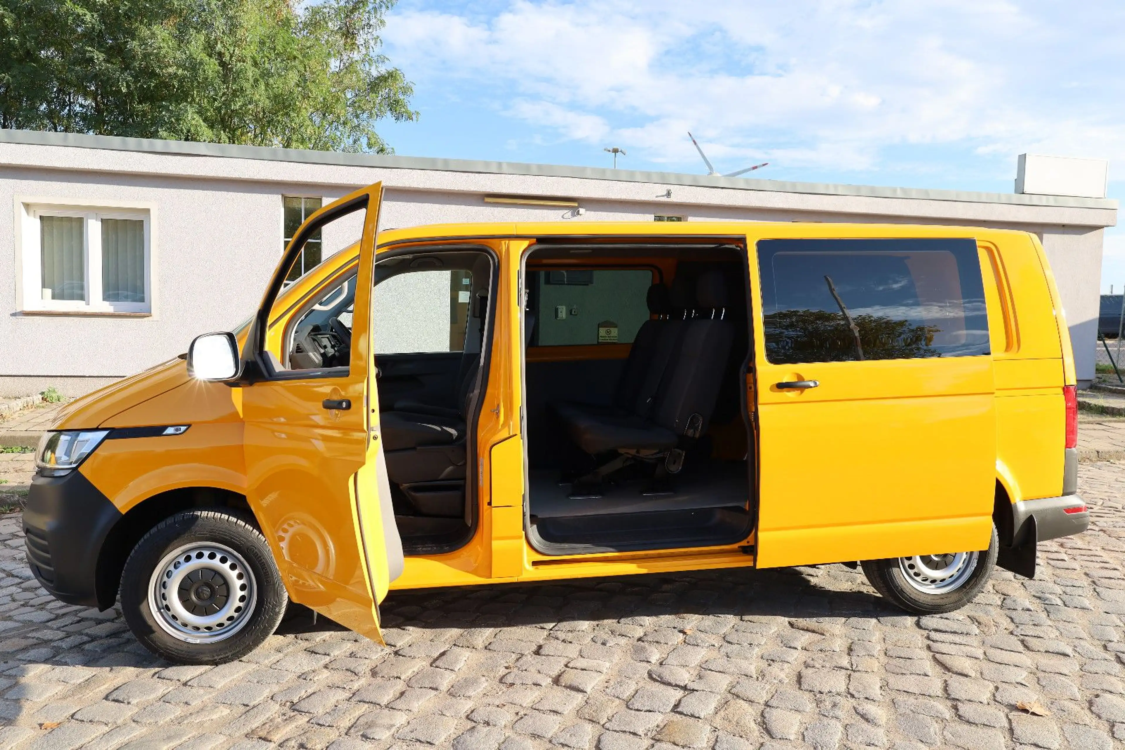 Volkswagen Others Transporter T6.1/ 5-SITZE/ LKW-Zulassung — photo 10