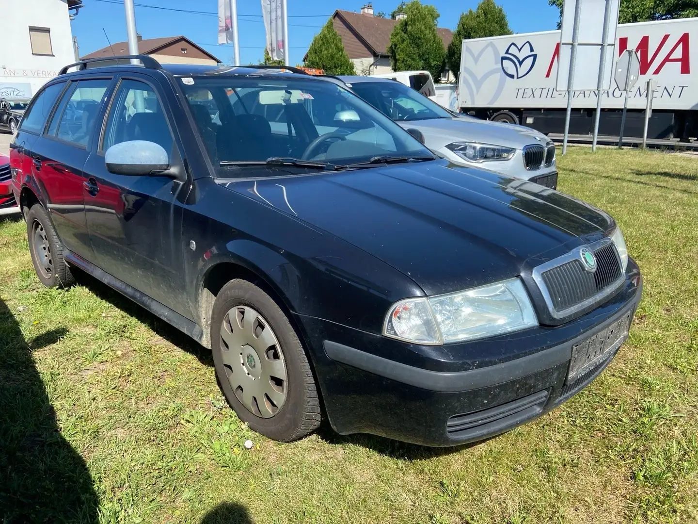 Skoda Octavia Combi 1,9 Drive TDI PD Schwarz - 1