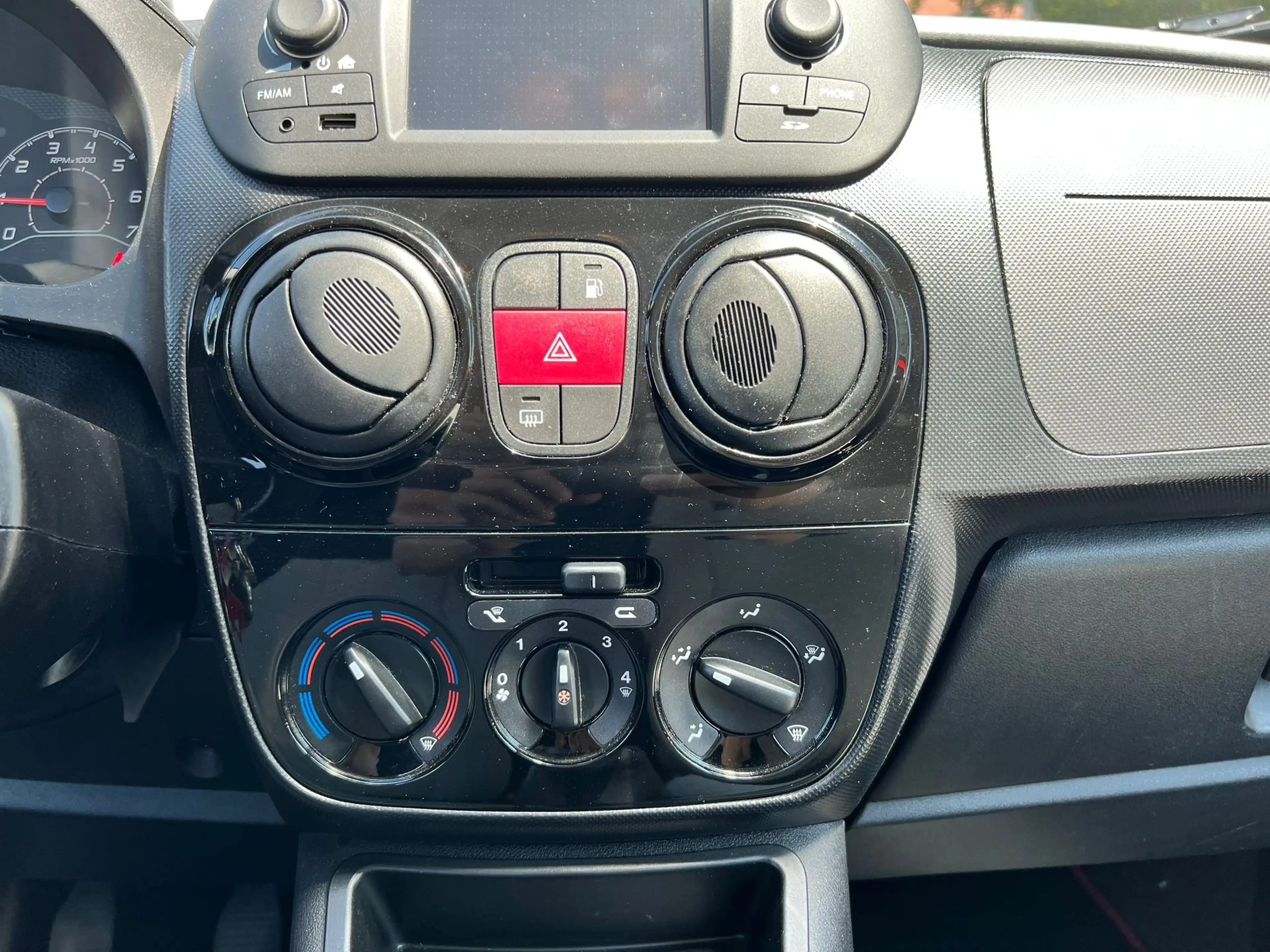 Fiat Qubo 1.4 Benzine + CNG - Airco - Euro 6b — photo 14