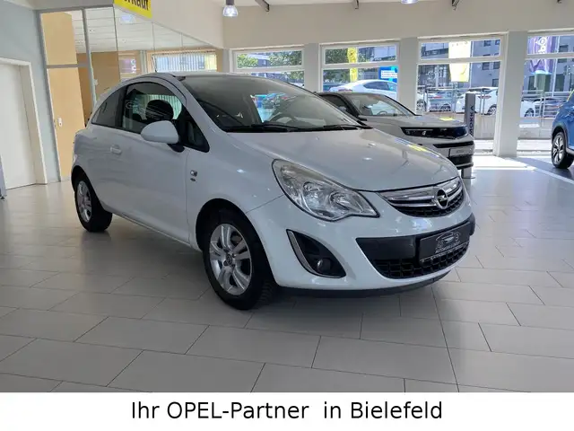 Opel Corsa view 3