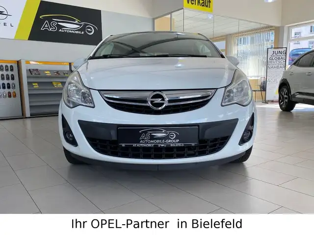 Opel Corsa view 2