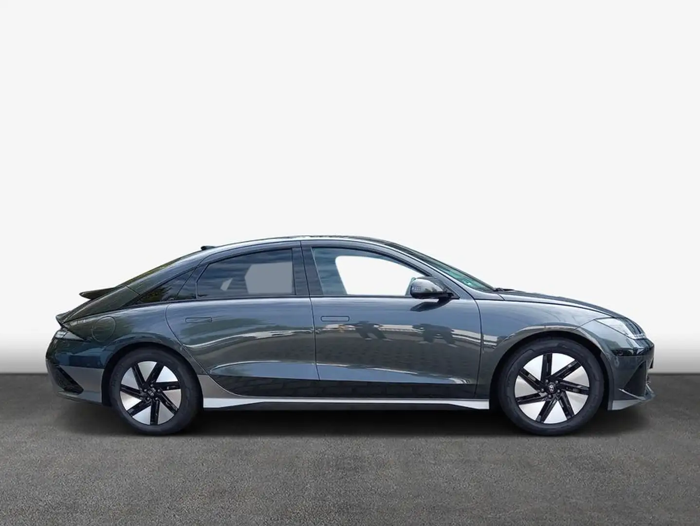 Hyundai IONIQ 6 77,4 kWh Techniq Gris - 2