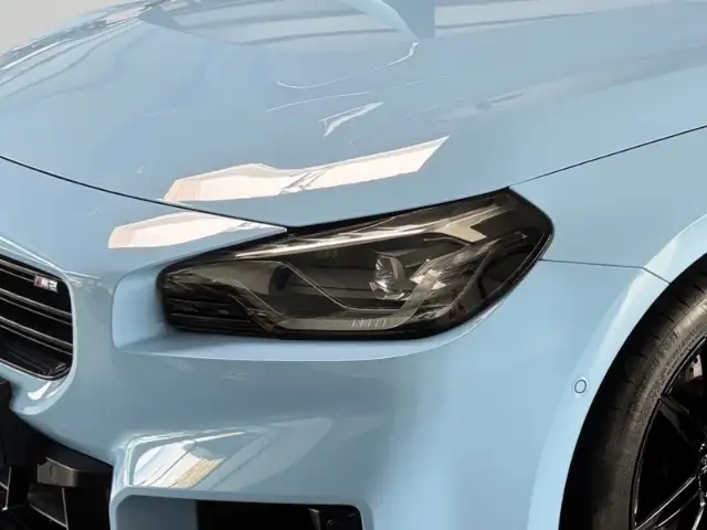 BMW M2 view 5