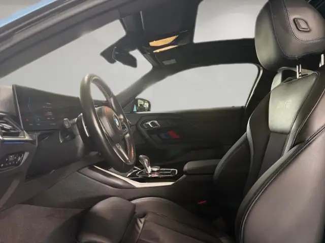 BMW M2 view 7