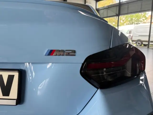 BMW M2 view 20