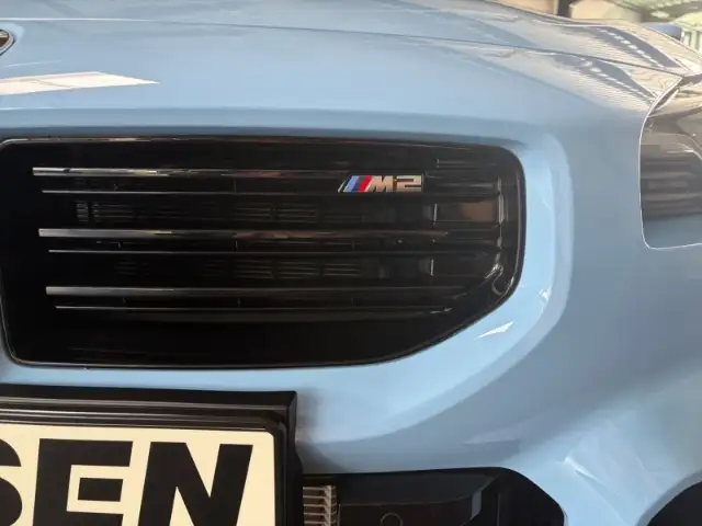 BMW M2 view 22