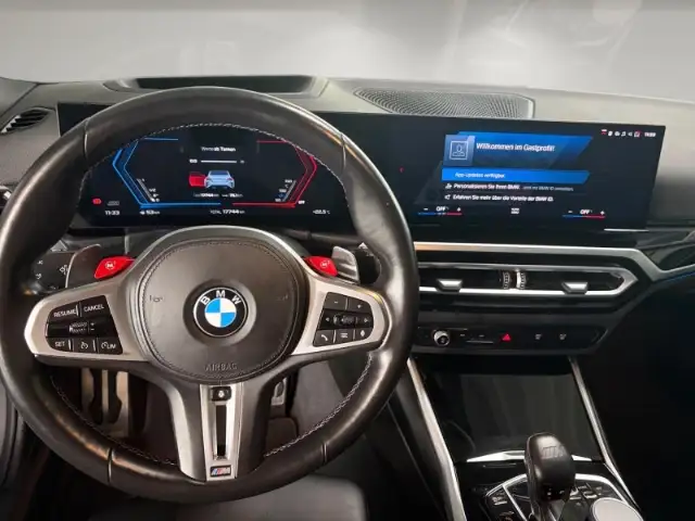 BMW M2 view 9