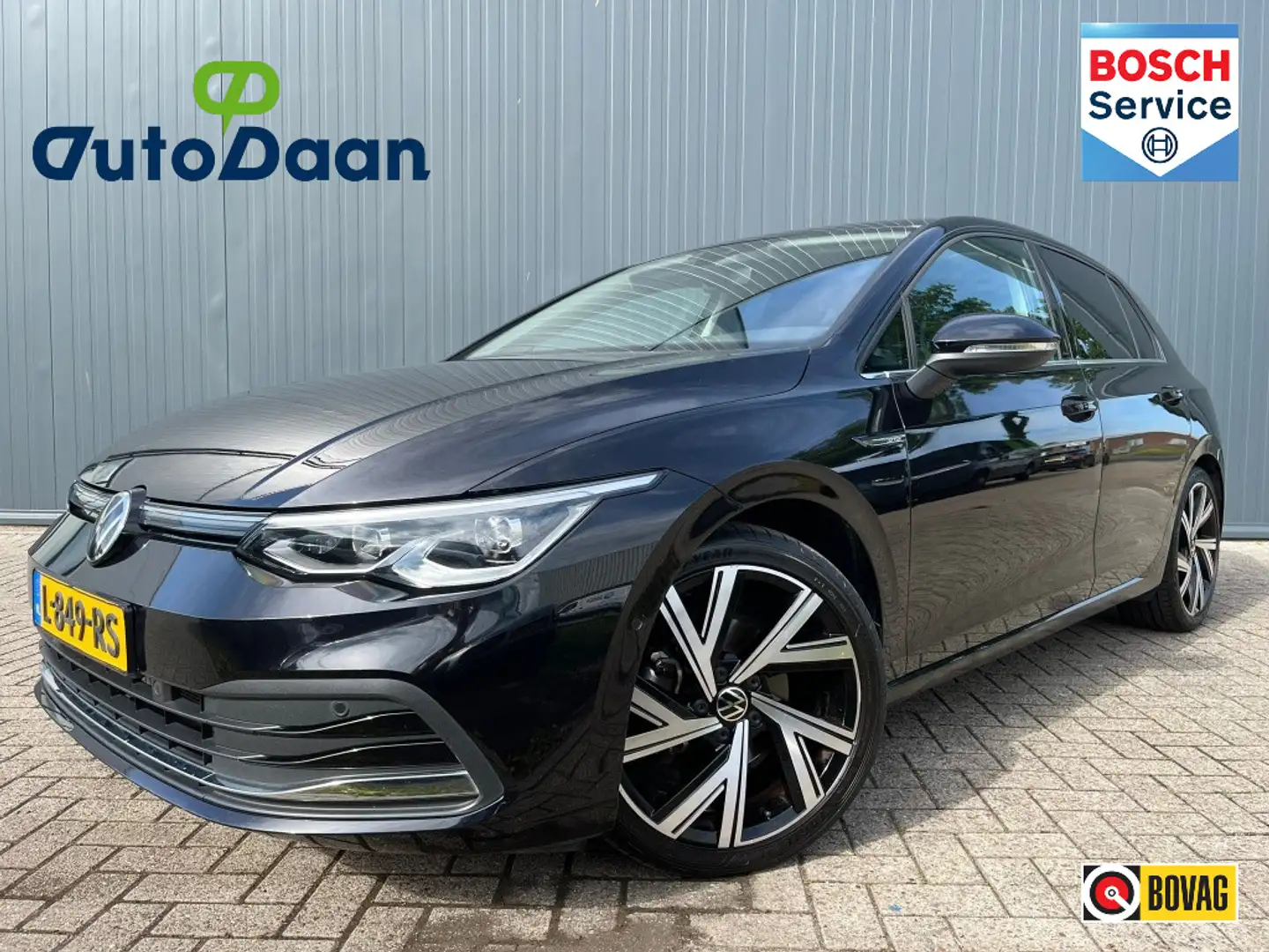 Volkswagen Golf 1.5 eTSI Style Negro - 1