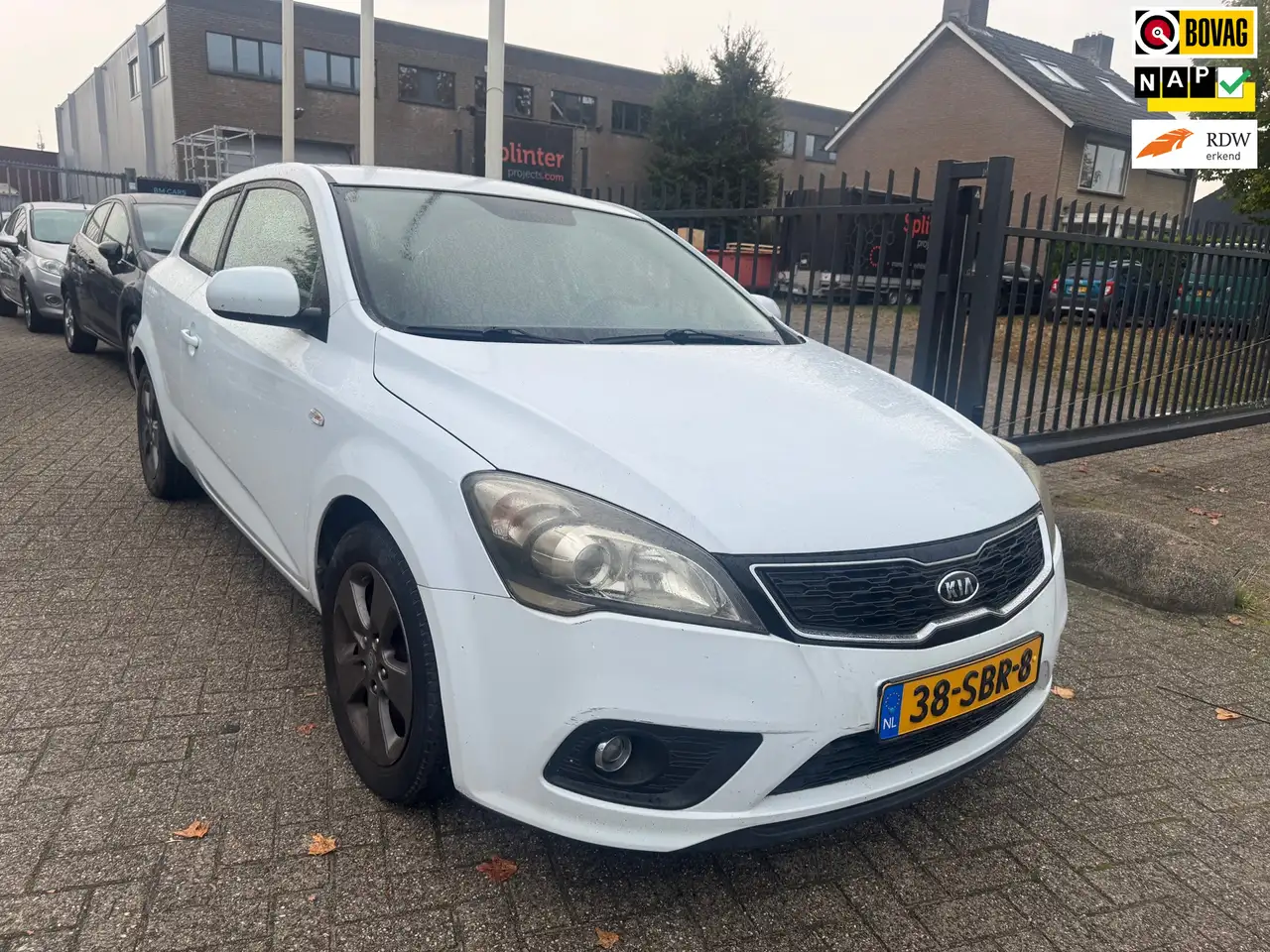 Kia Procee'd