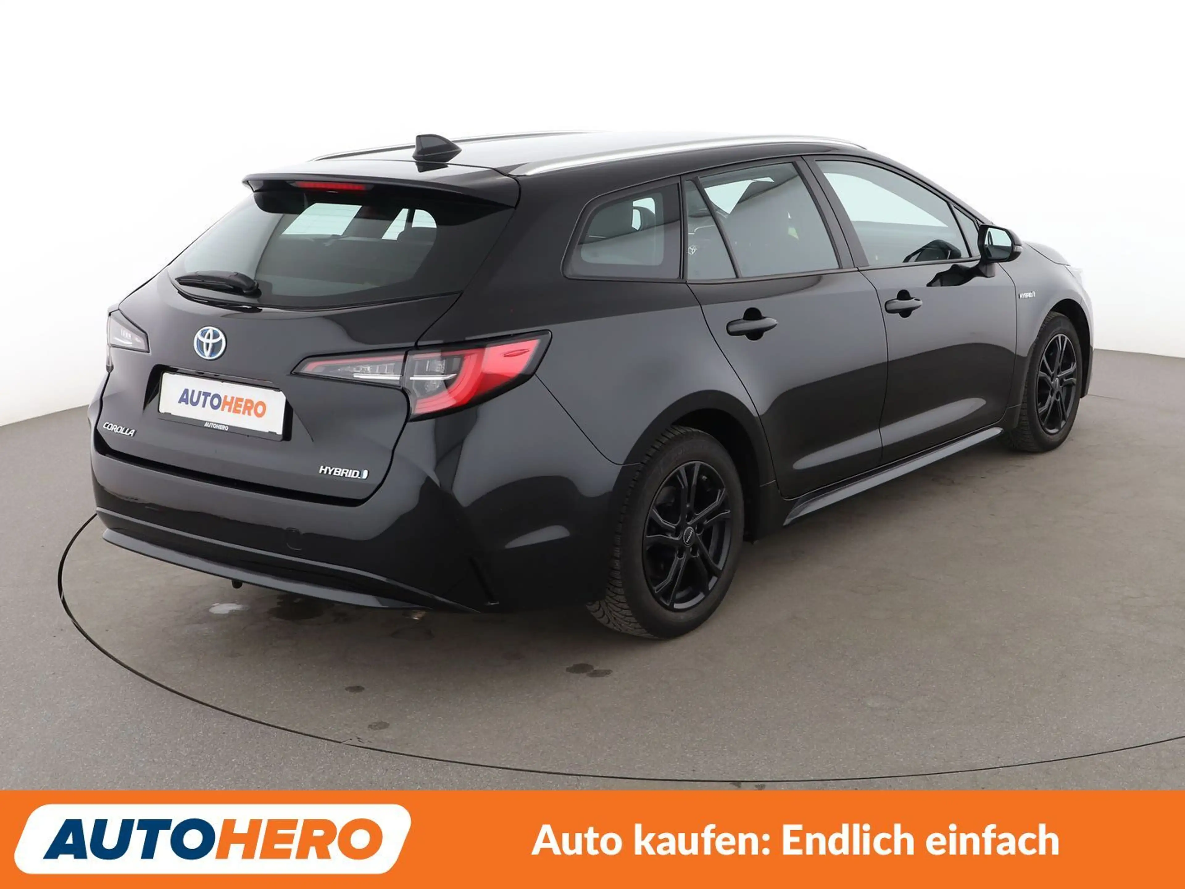 Toyota Corolla 1.8 Hybrid Comfort Aut*NAVI*ACC*CAM*SHZ* — photo 6