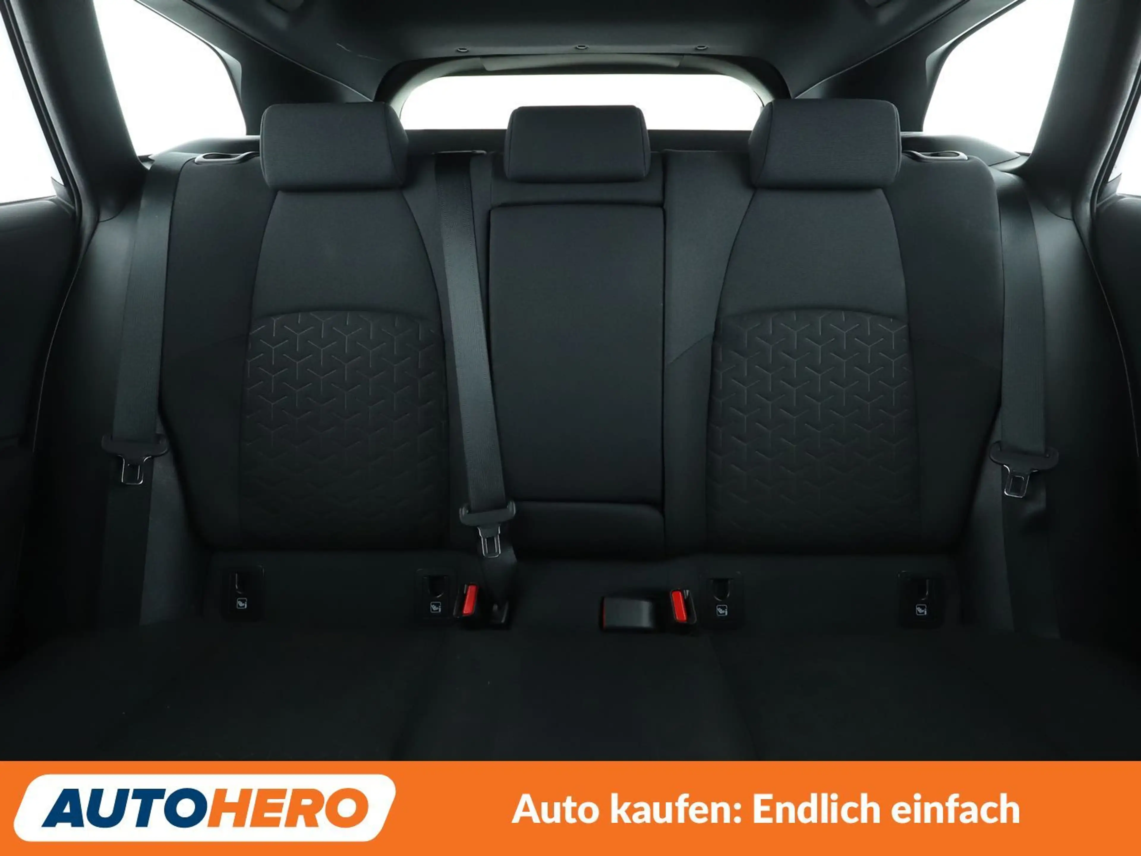 Toyota Corolla 1.8 Hybrid Comfort Aut*NAVI*ACC*CAM*SHZ* — photo 15