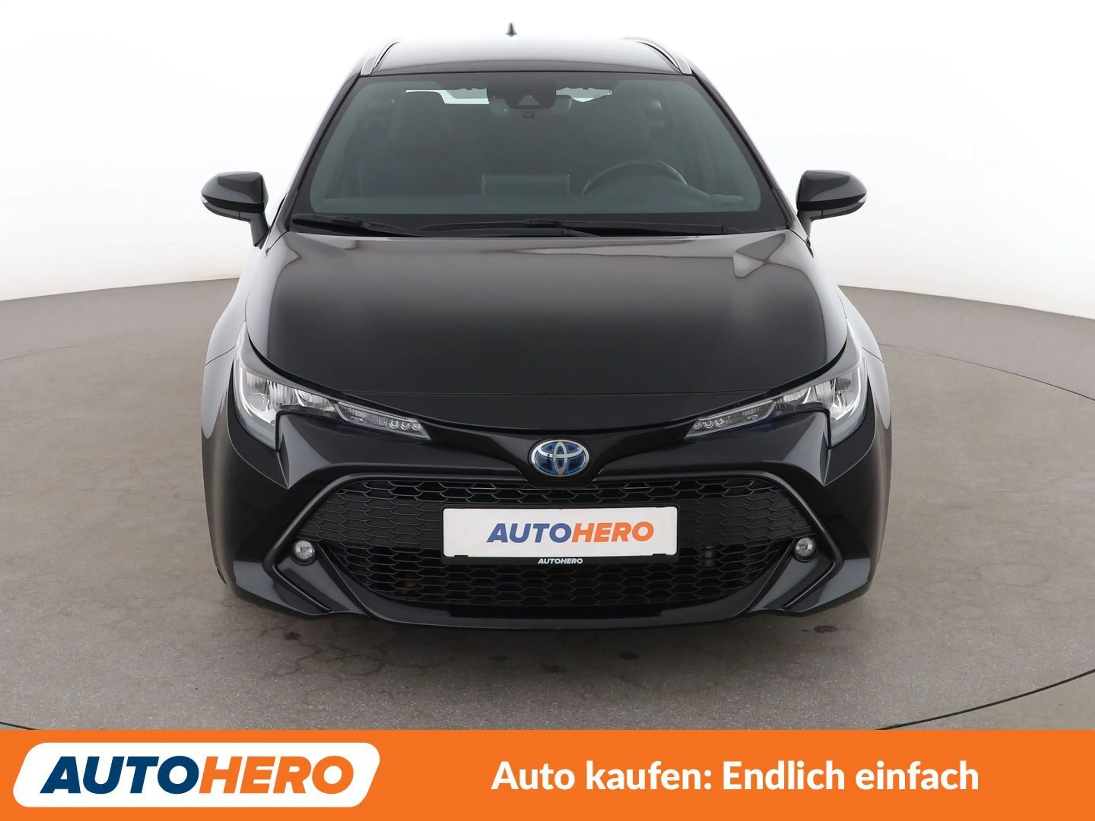 Toyota Corolla 1.8 Hybrid Comfort Aut*NAVI*ACC*CAM*SHZ* — photo 9