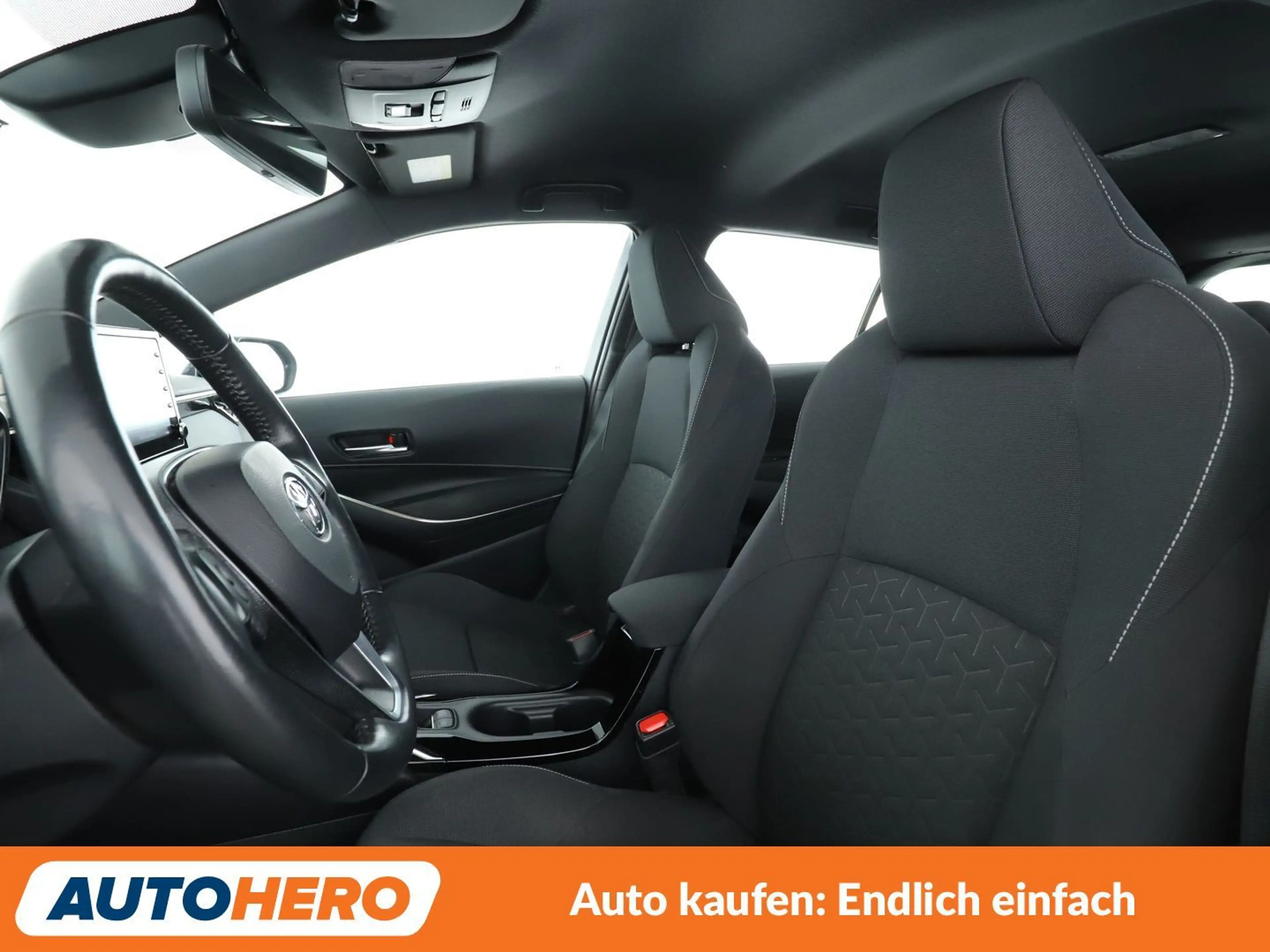 Toyota Corolla 1.8 Hybrid Comfort Aut*NAVI*ACC*CAM*SHZ* — photo 10