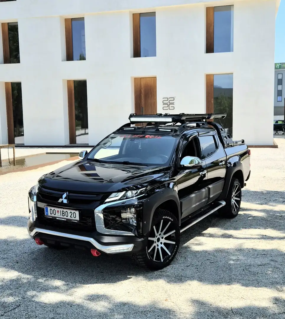 Mitsubishi L200 Select, AHK, 1 Hand, Offroad Noir - 1