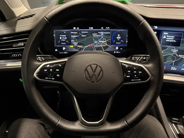 Volkswagen Touareg view 23