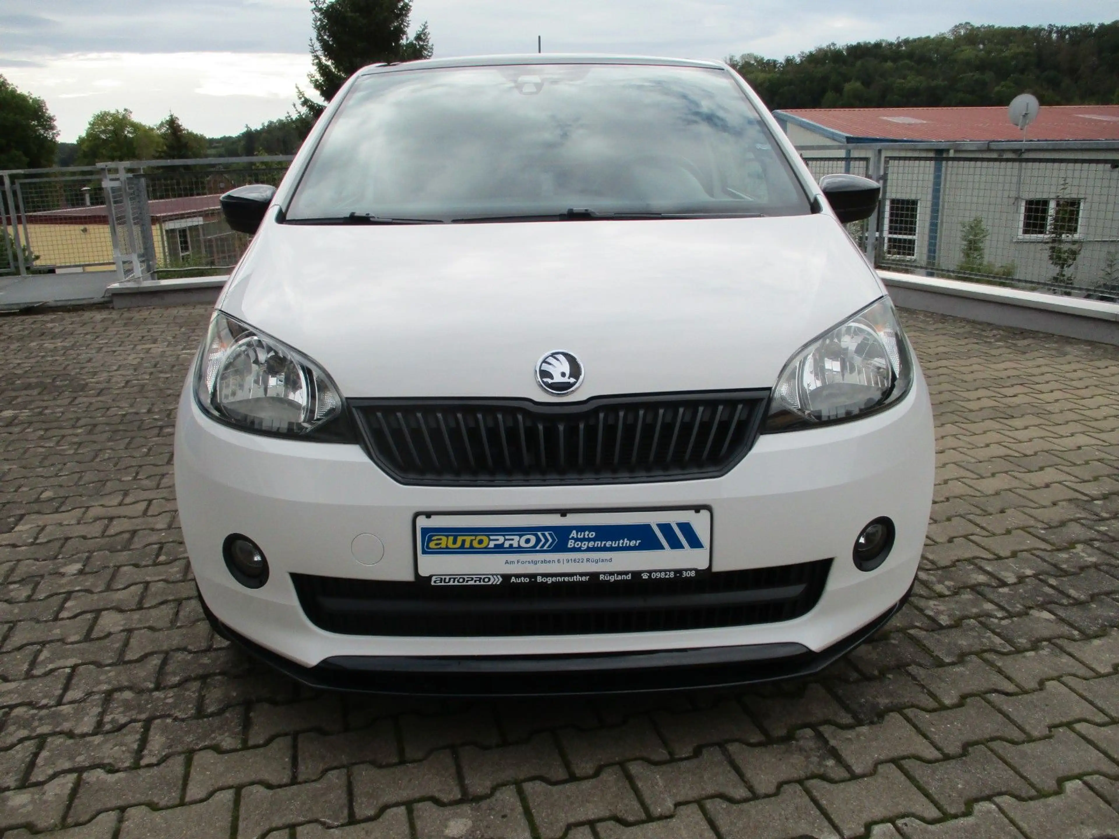 Skoda Citigo Monte Carlo+Panorama+Freisprech+PDC — photo 2