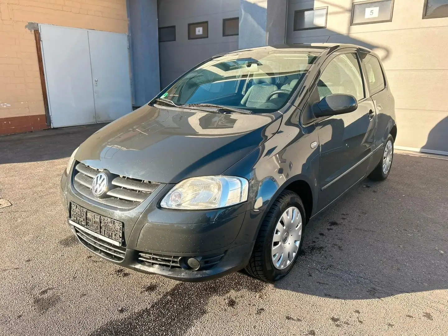 Volkswagen Fox Fresh KLIMA Grau - 1