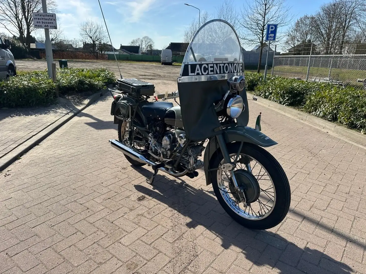 Moto Guzzi Astore 500 POLIZIA Groen - 1