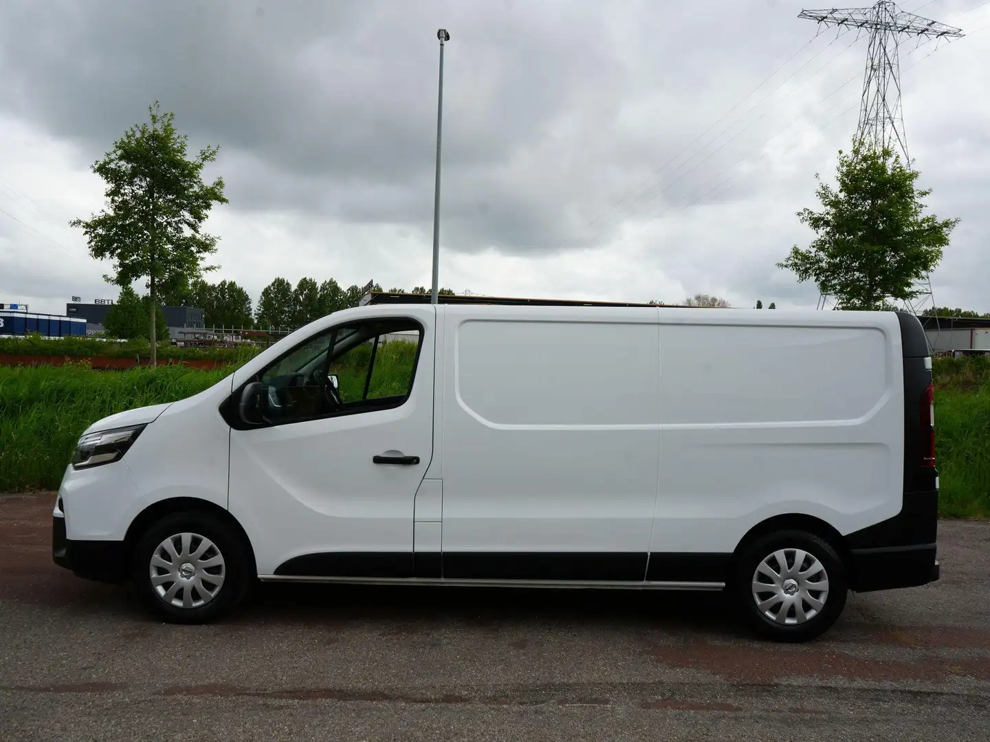 Nissan Primastar 2.0 dCi L2H1 Acenta | Automaat | Trekhaak | Airco Wit - 2