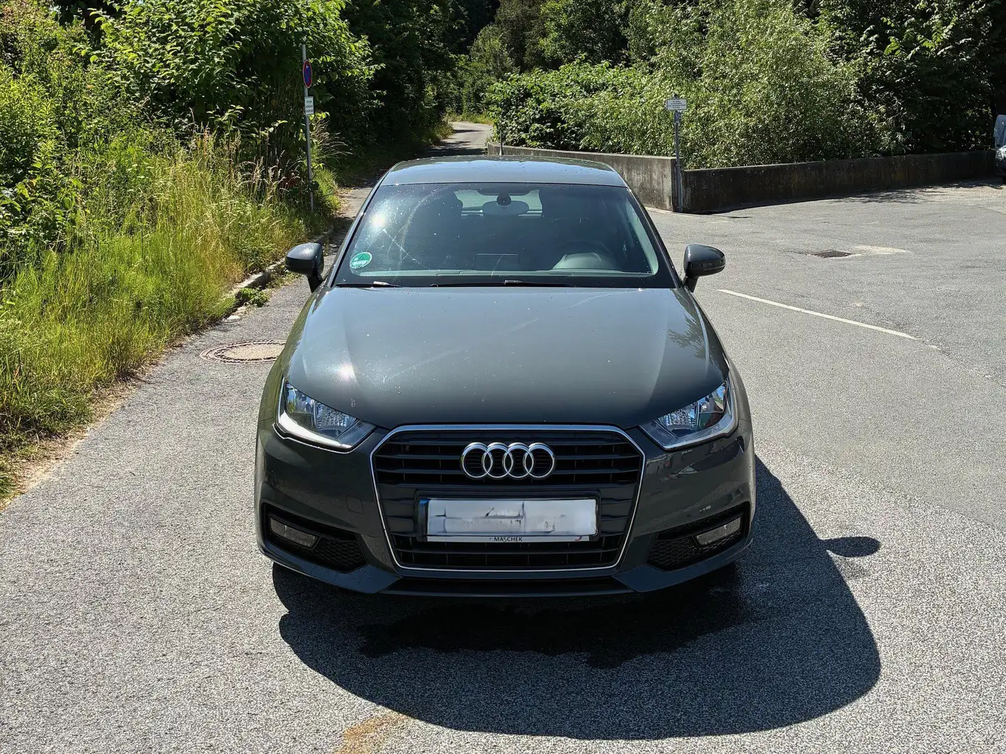 Audi A1 A1 1.0 TFSI ultra Sportback Grau - 2