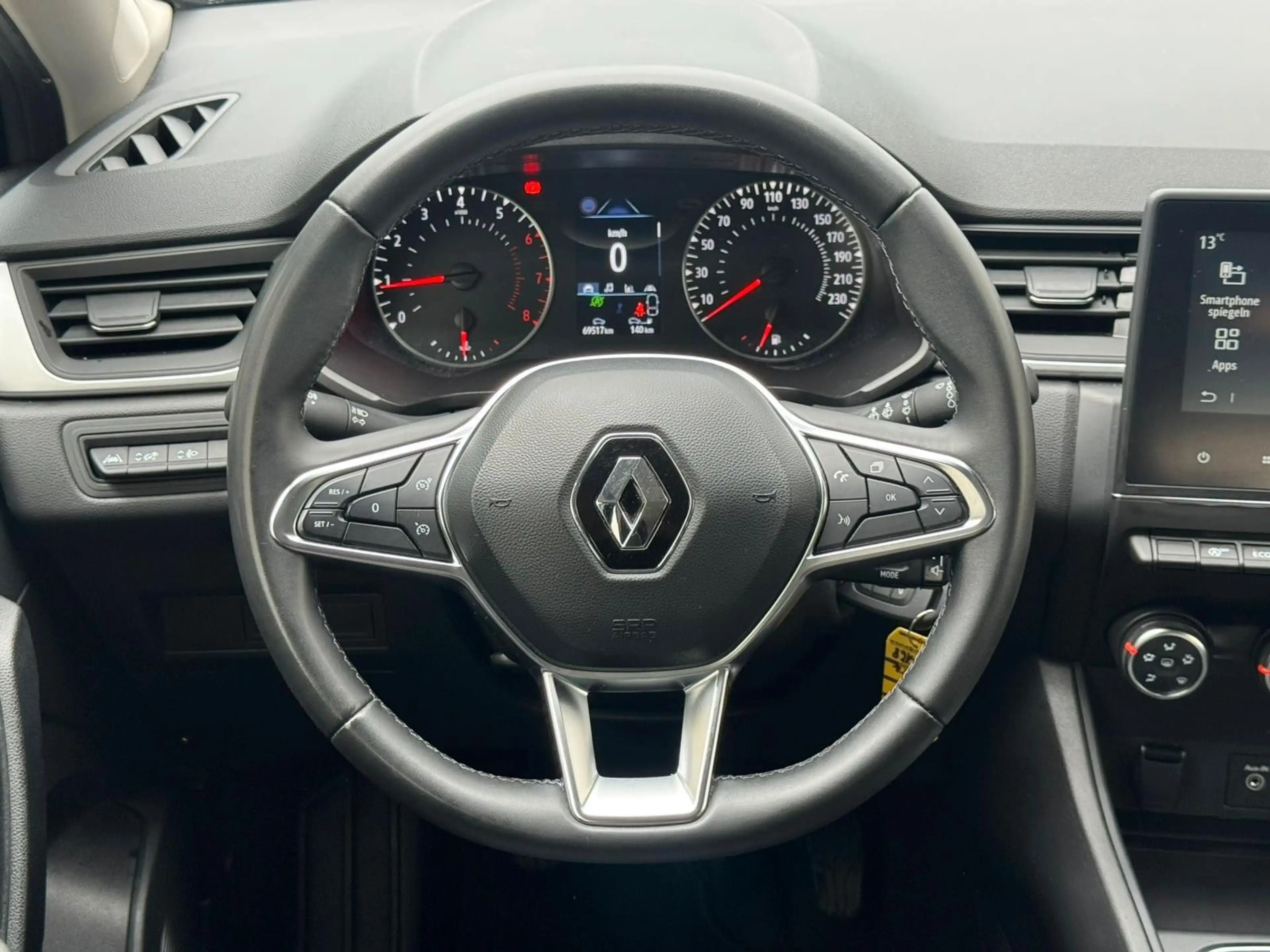 Renault Captur II TCe Equilibre CARPLAY LED TEMPOMAT PDC — photo 12