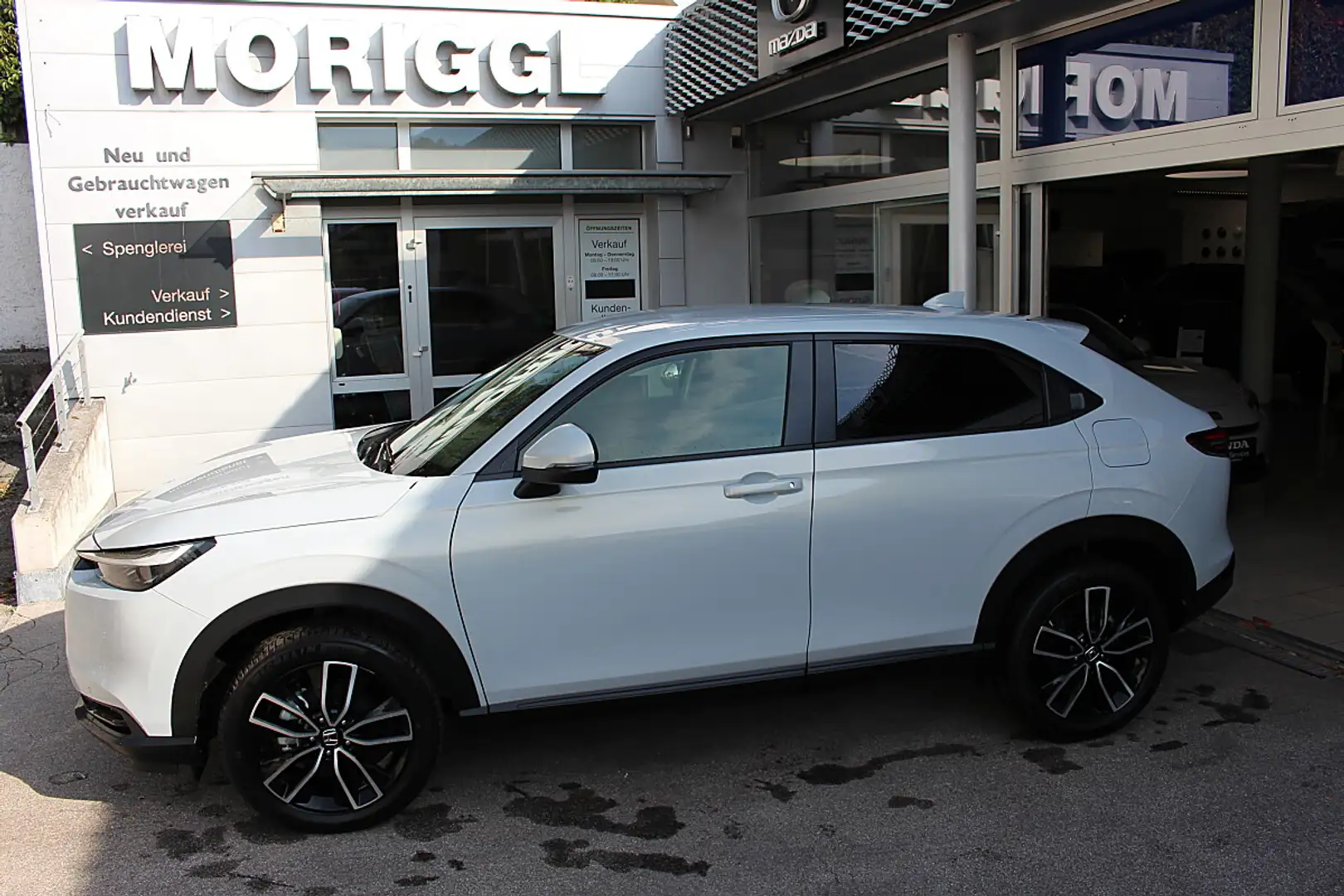 Honda HR-V 1,5 i-MMD Hybrid 2WD Elegance Aut. Weiß - 1